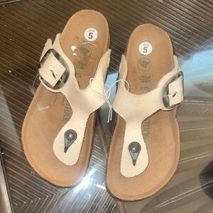 Brand new Birkenstock Beige Sandals with  Buckles
